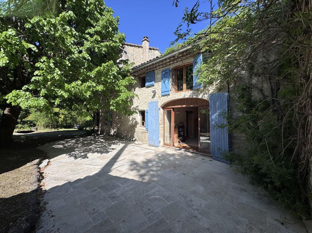 Photo 17 — La Touche